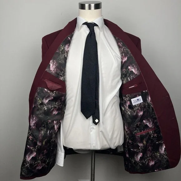 Tayion‎ Collection Men's Classic-Fit Plaid Suit Jacket Red Size 50R E091454